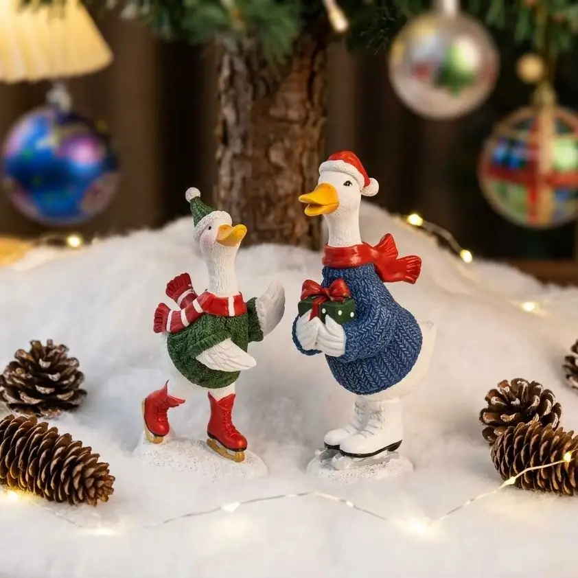 1pc Christmas Resin Duck Figurines Ice Skating Ducks Statue Winter Tabletop Ornament Holiday Home Room Decor Christmas Gifts