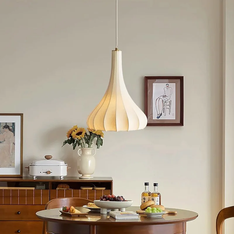 Art Japanese retro living room dining small chandelier medieval wabi wind bedroom designer creative bed and breakfast lamp