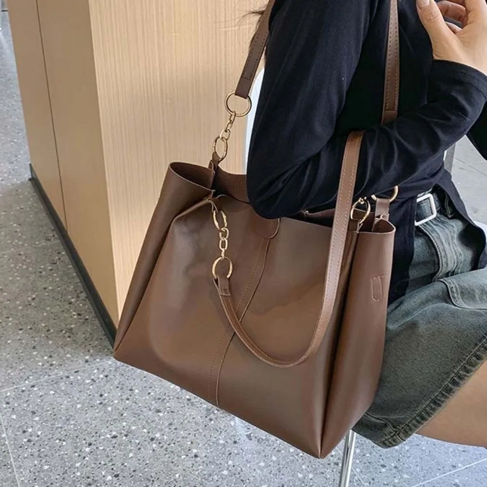 

Solid Color PU Tote Bag Anti-splash Water Magnetic Button Women Shoulder Pouch Handbag Alloy Chain Large Capacity Commuting Bag