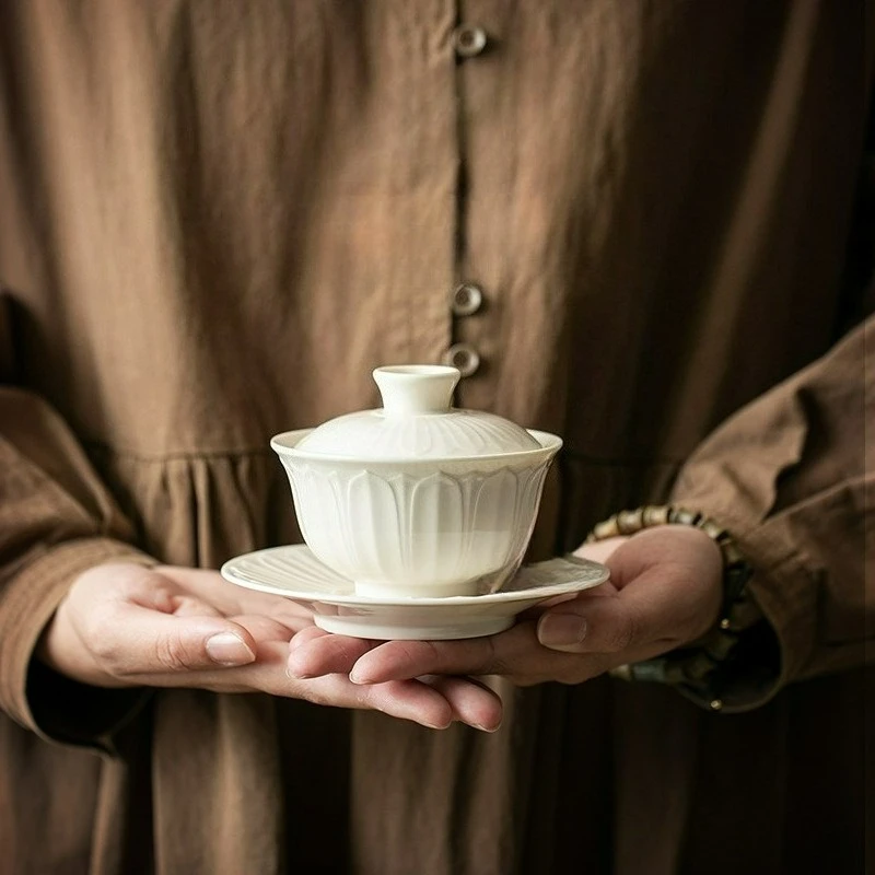 

Керамический чайный сервиз Gongfu с пепельной глазурью, чаша с крышкой в виде белого лотоса, термостойкие традиционные китайские аксессуары ручной работы для домашнего пивоварения
