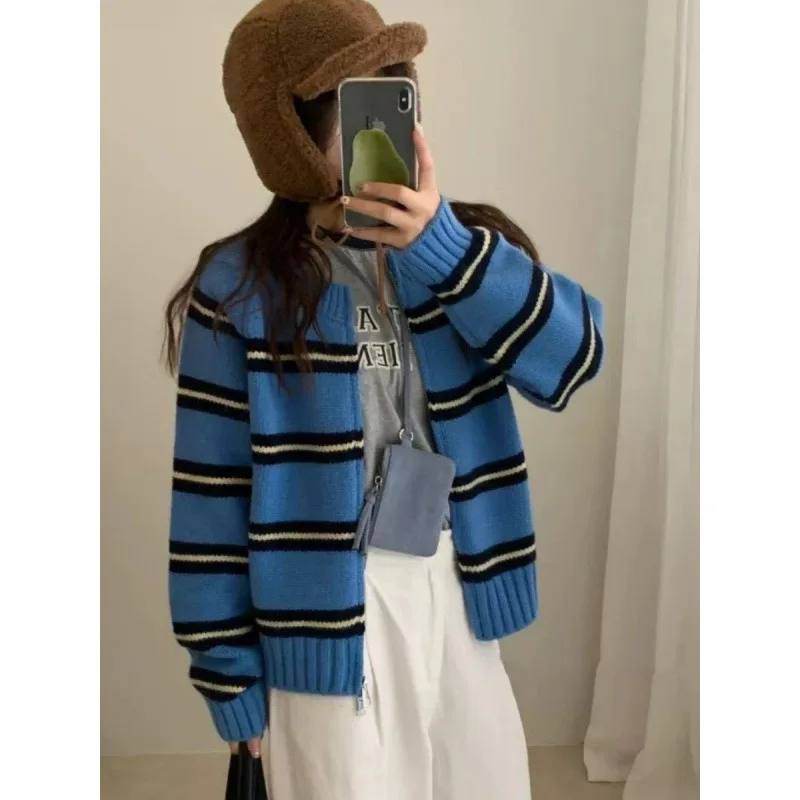 Cárdigan a rayas con cremallera para niña, suéter de estilo pijo, abrigo de punto de viento perezoso, Tops sueltos, ropa interior femenina de invierno, venta al por mayor