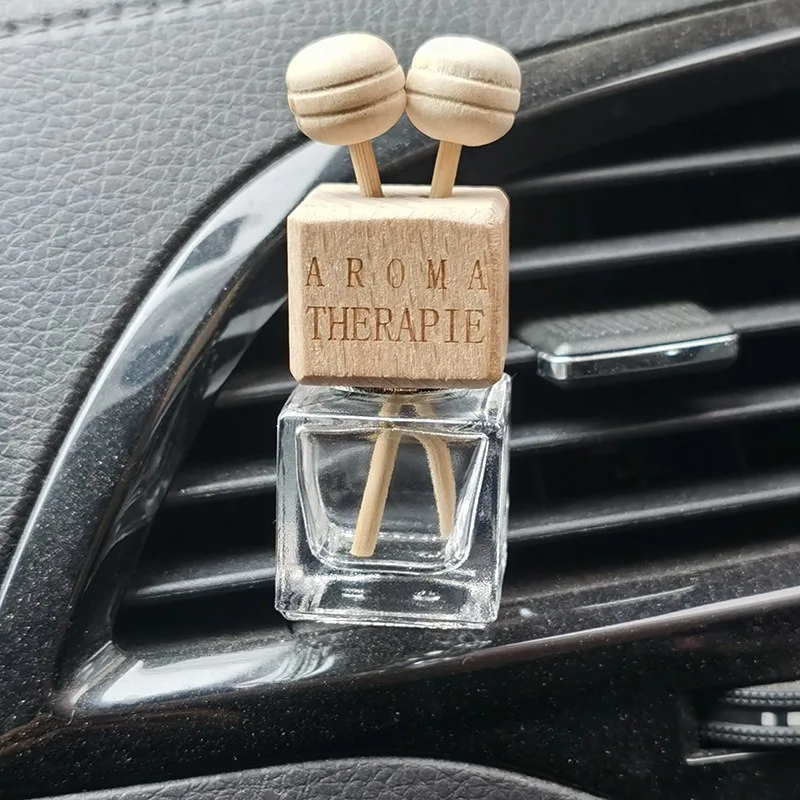 Empty Bottle, Essential Oil Diffuser Bottle Car Air Purifier, Car Perfume Diffuser Bottle Aromatherapy Fragrance Ornament
