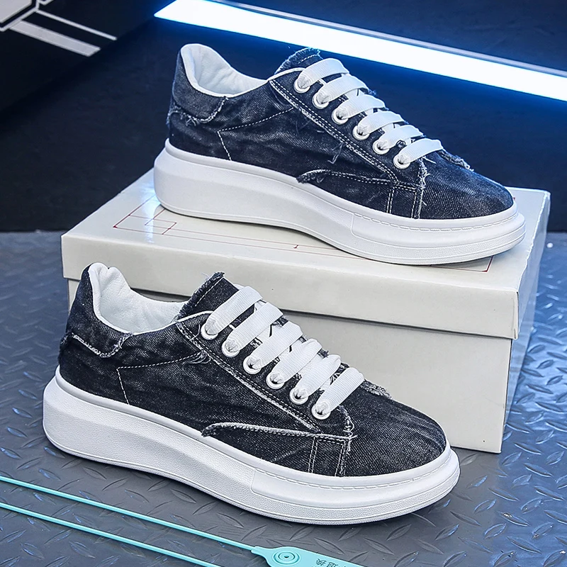 

NEW 2022 Men Casual Shoes for Men Platform Breathable Sport Walking Black Shoes Wear-resistant Zapatos De Hombre Man Sneakers