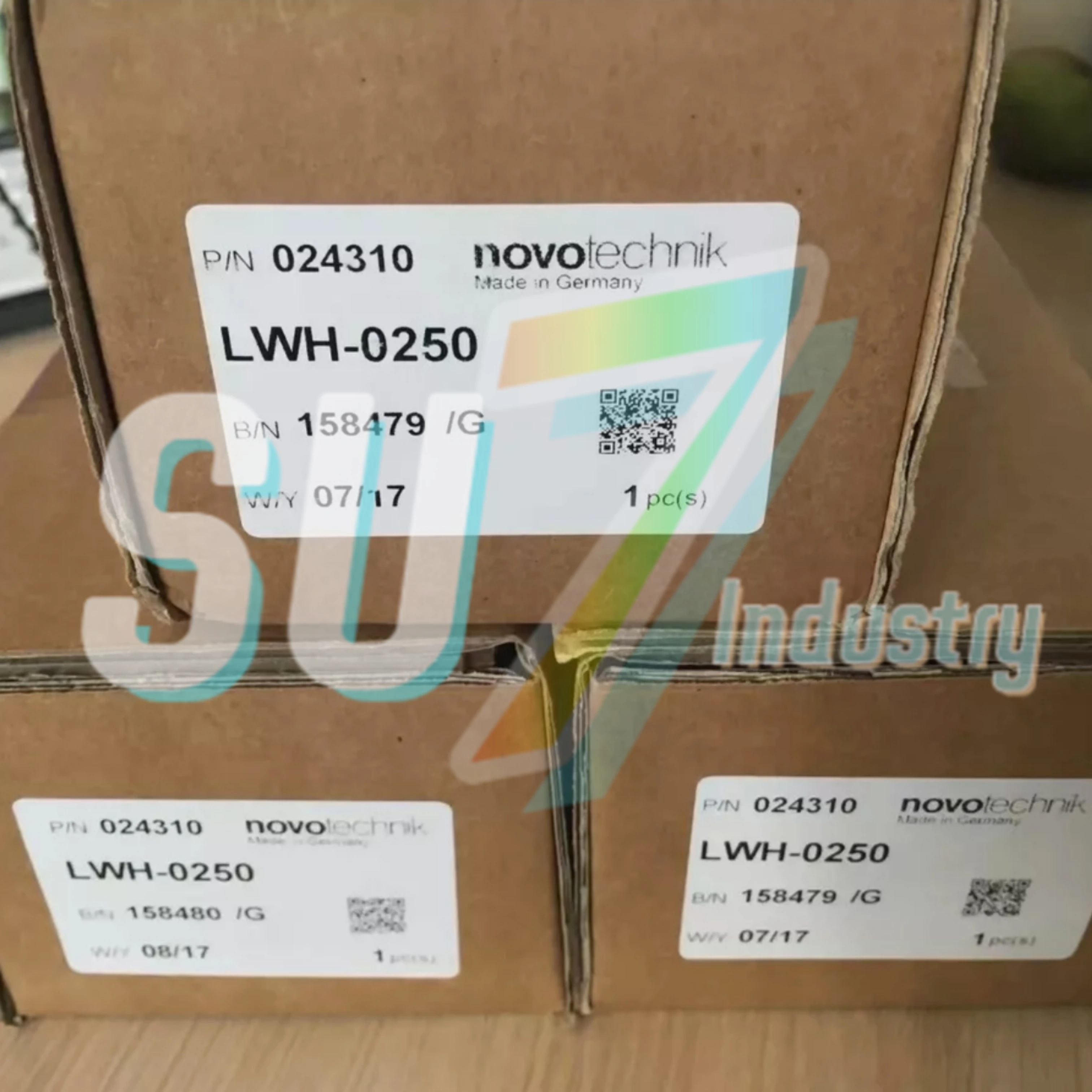 

New In Box Displacement sensor LWH-0225 LWH-0250 LWH-0275 LWH-0300 LWH-0360 LWH-0375 LWH-0400