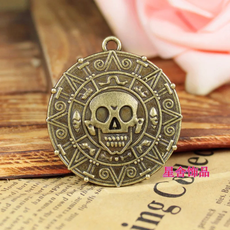 DIYOrnament Accessories39MMPirates Of The Caribbean Aztec Gold Coin Retro Necklace Pendant Accessories