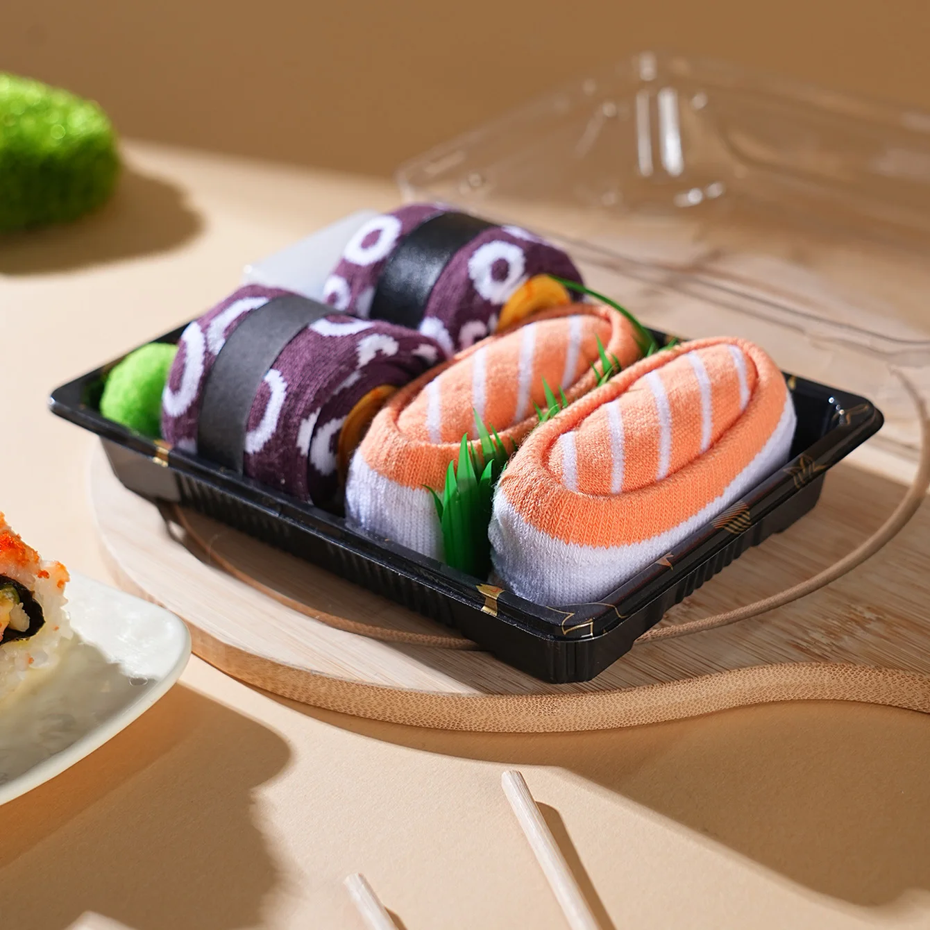 2 Pasang Kaus Kaki Setengah Betis untuk Pria dan Wanita, Kaus Kaki Kotak Hadiah Sushi Salmon Berwarna-warni yang Unik dan Menyenangkan, Gaya Trendi Mode Eropa dan Amerika, Nyaman dan Bernapas, Hadiah Unik untuk Pesta Kasual, Hari Valentine, Natal, Sinterklas, Gaya Musim Gugur dan Musim Dingin, Kaus Kaki Lucu dan Menyenangkan untuk Semua Musim