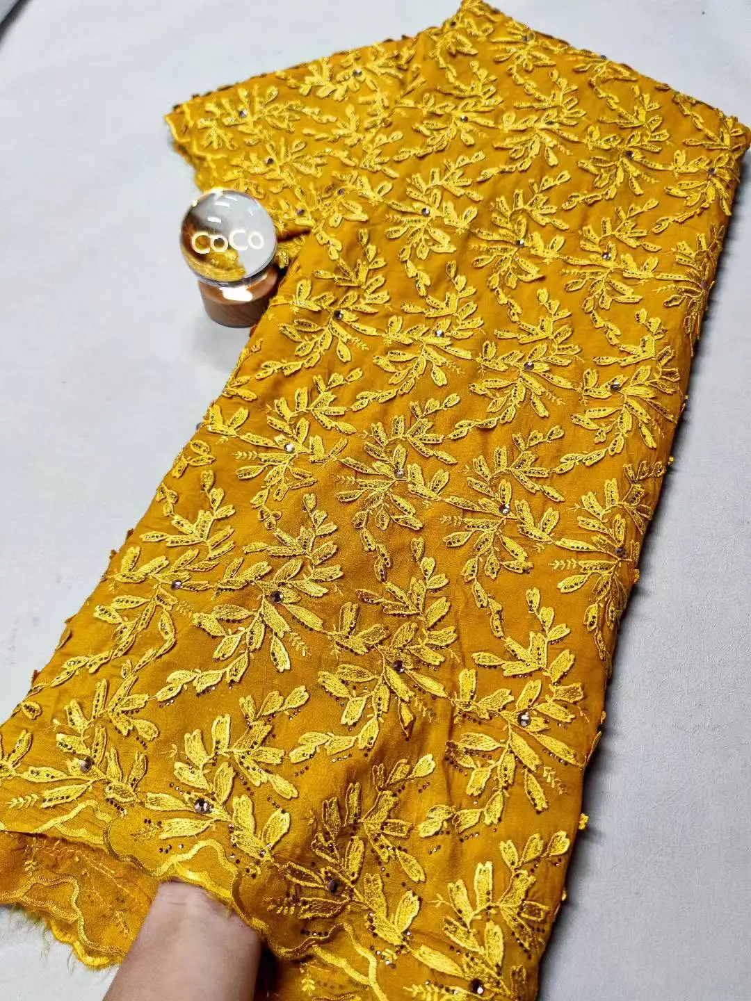 

2025 High-Quality Africa Nigerian Sequins Cotton Embroidery Lace Fabric Tulle for Wedding Party Dress Chiffon XL112 5 Yards