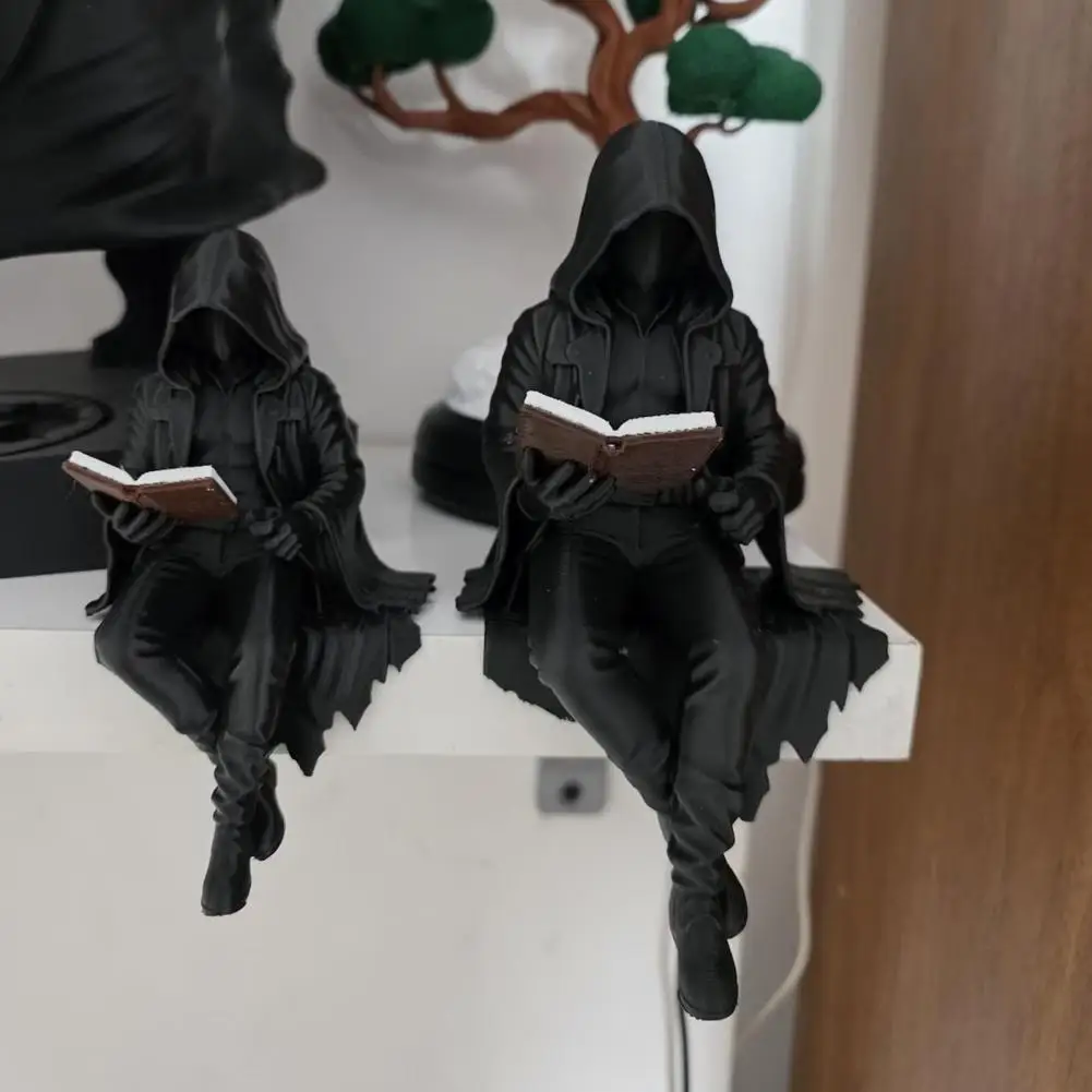 Estátua de Homem Sentado com Manto Preto Fantasia, Escultura de Homem Lendo, Figurino Misterioso para Halloween