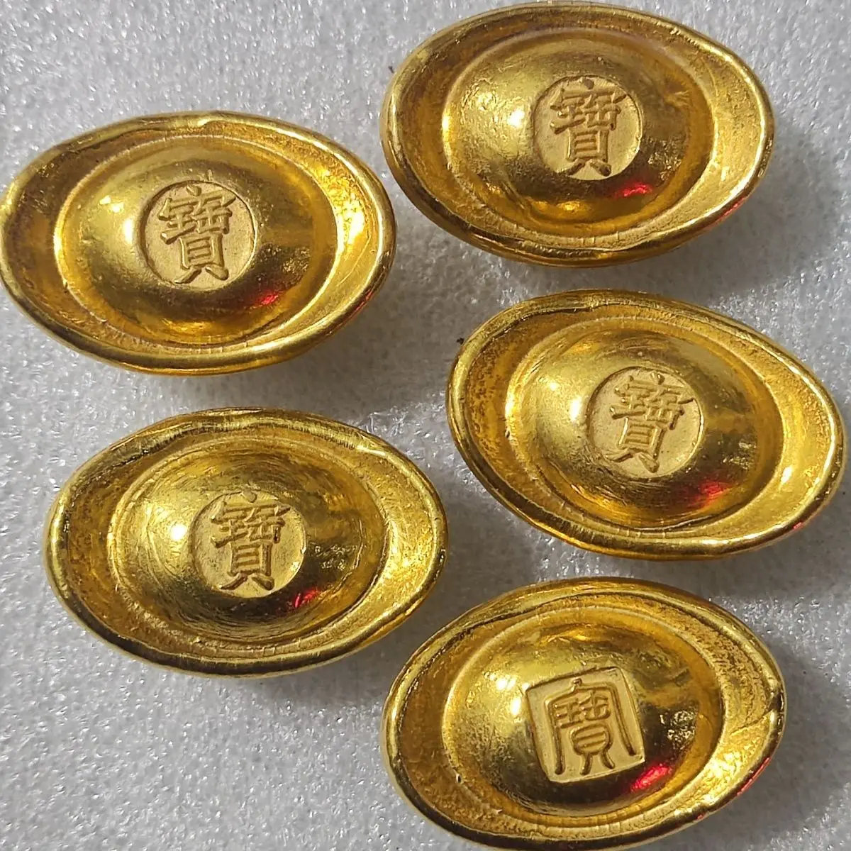 Antique collection lucky ornament ship type gold ingot pure copper gilt gold ingot gold bar copper gilt Qing Dynasty local tyran