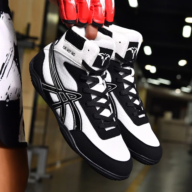 

New Summer Hot Sale Breathable Professional Unisex Breathable Wrestling Shoes Wear-resistant Training Shoes Very Good