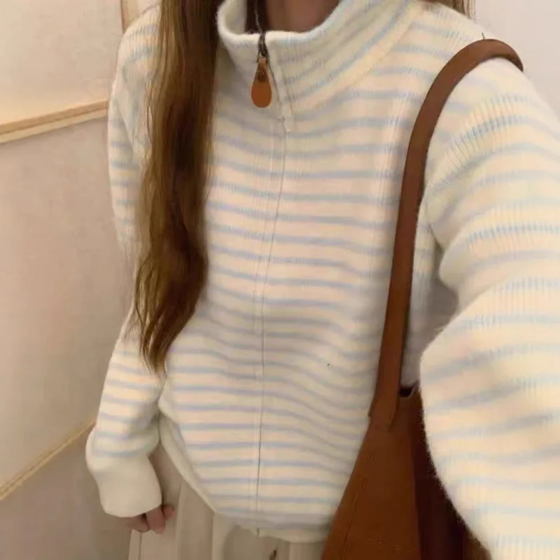 

Design Sense Contrasting Color Striped Knitted Cardigan 2025 Autumn and Winter New Stand-up Neck Zipper Sweater Jacket
