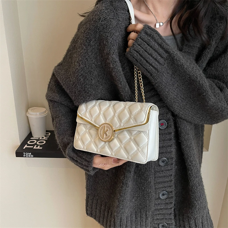 

Social Event Frame Purse Women Multifunctional Shoulder Bag Elegant Appearance