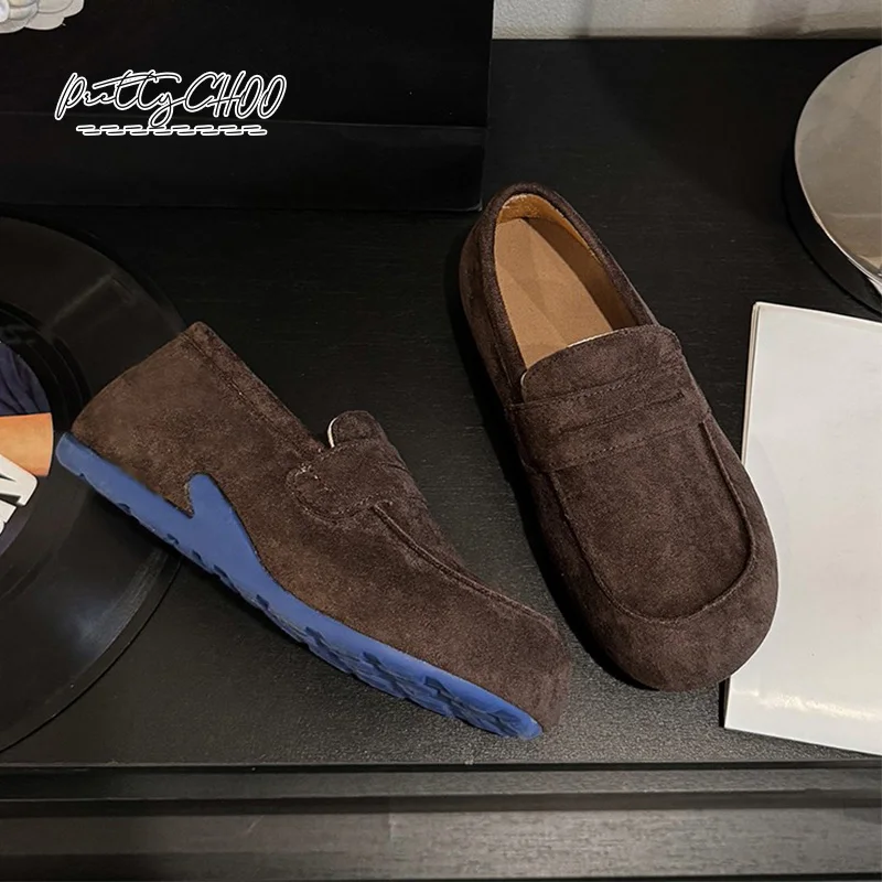 

Brand Design Big Round Toe Moccasins Woman Autumn Soft Sole Slip-on Suede Boat Shoes Ladies Casual Comfort Flat Driving Loafers