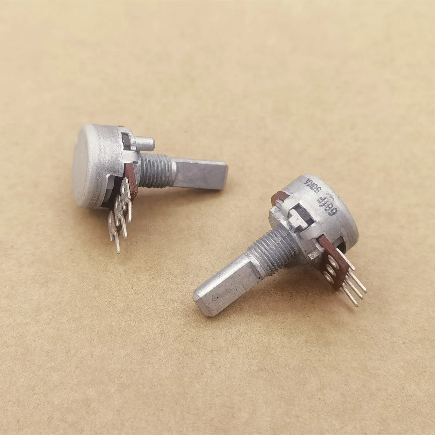Original New 100% 148 Type Single Volume Potentiometer A50K With Step 41-Point Axis 20MMF (SWITCH)