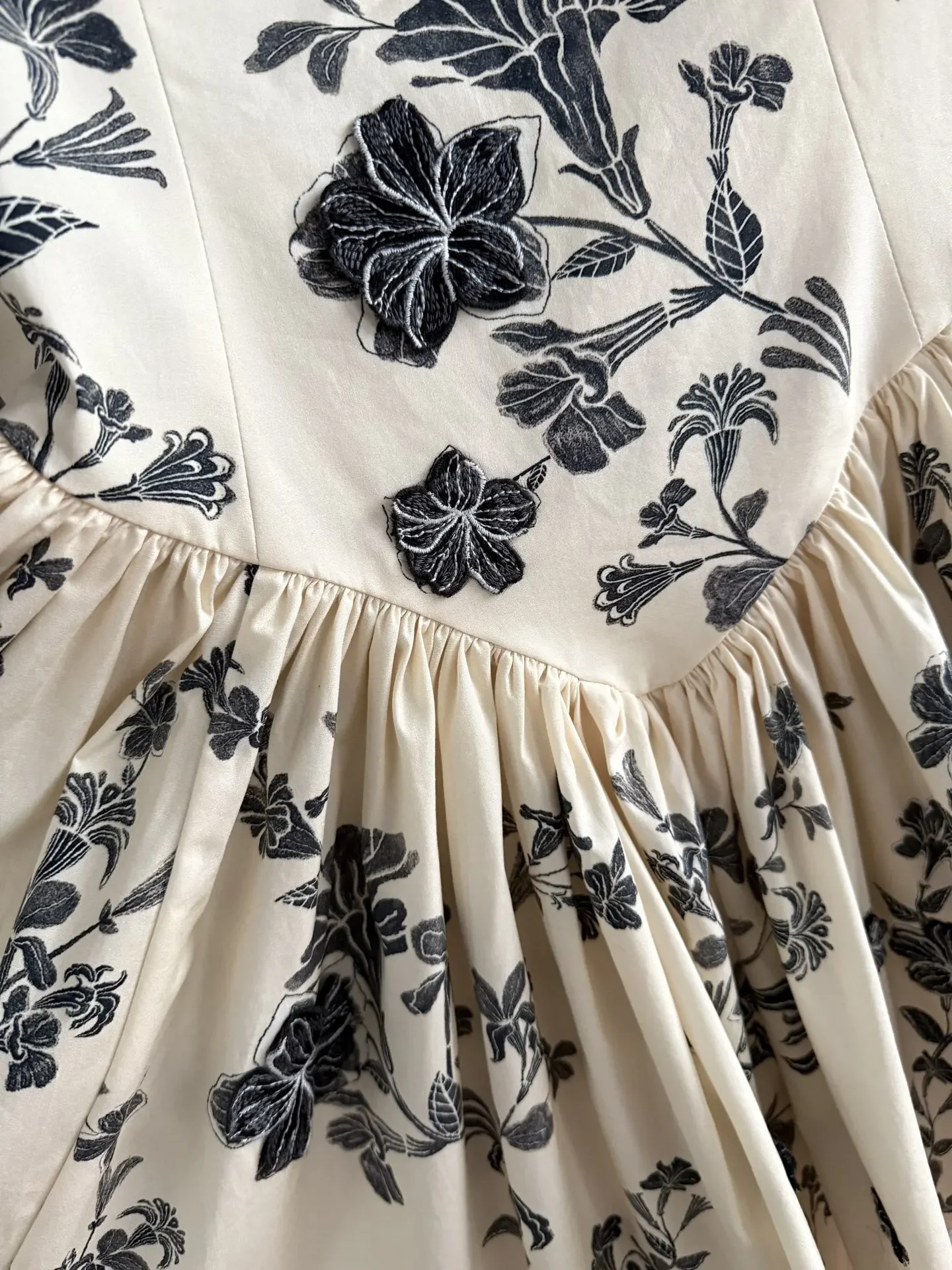 2025 New Women 100% Cotton Tank Dress Position Flower Print and 3D Floral Embroidery Square Collar High Waist Holiday Mini Robe