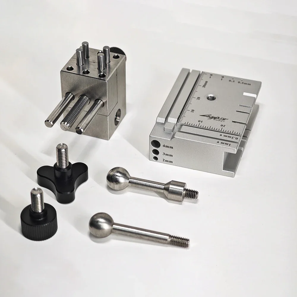 Multi-Function Split-Type Vise – Precision Universal Model Vise for Detailed Model Making & Crafting