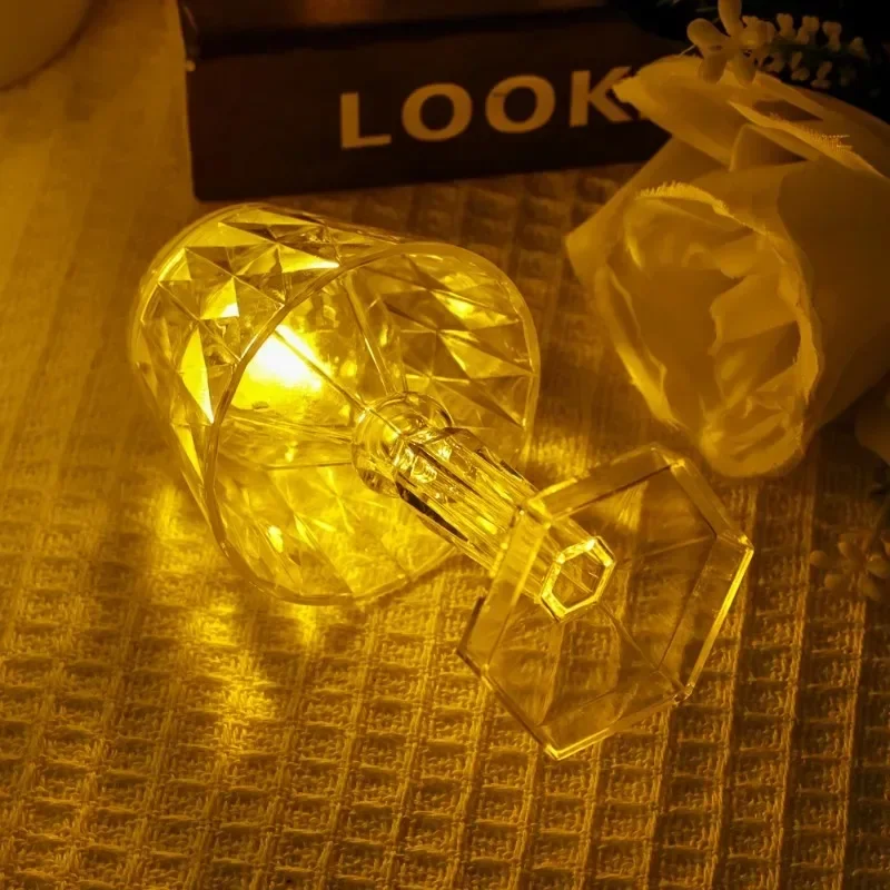 LED Night Light Battery Powered Crystal Bedside Nightlight Girl Bedroom Decoration Lamp for Home Birthday Wedding Party Decor