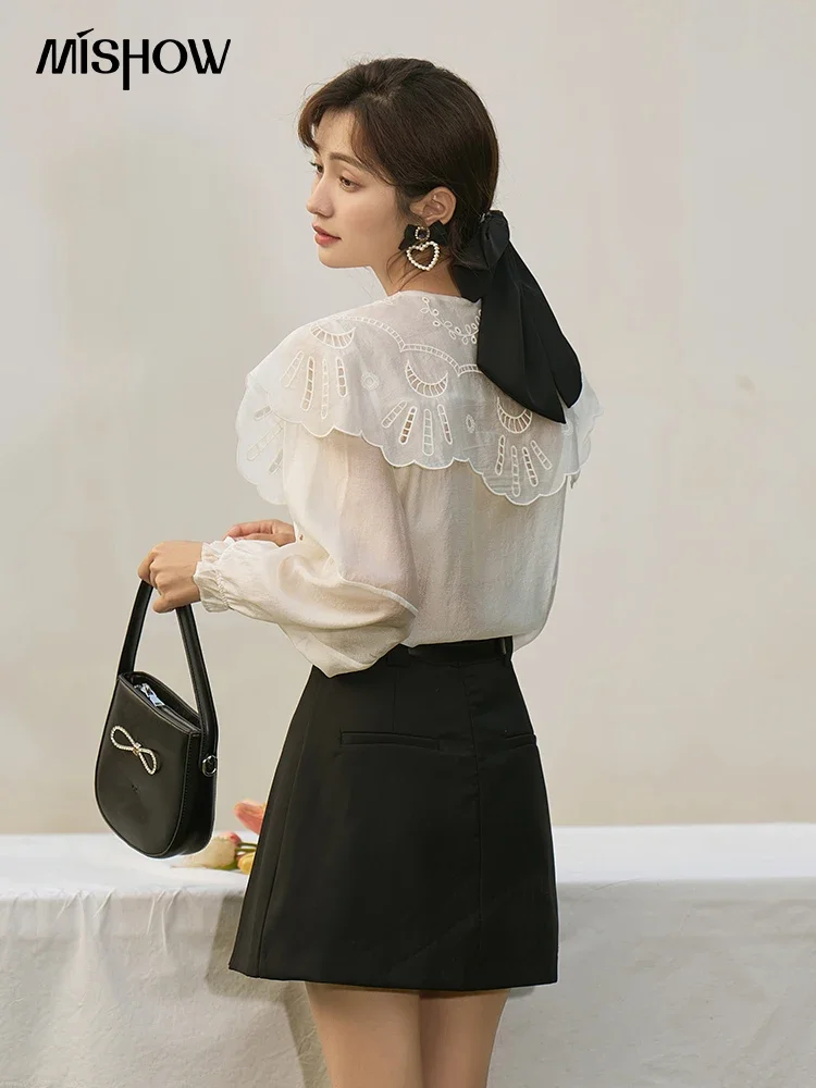 MISHOW Lace Tops for Women Spring/Summer French Peter Pan Collar V Neck Sweet Single Breasted Female Blouses MXC14C0010