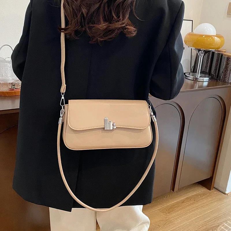 

Sophisticated Minimalist Vintage Crossbody Bag Women - Luxury Leather Tote Paris Designer Solid Color Large Capacity Purse
