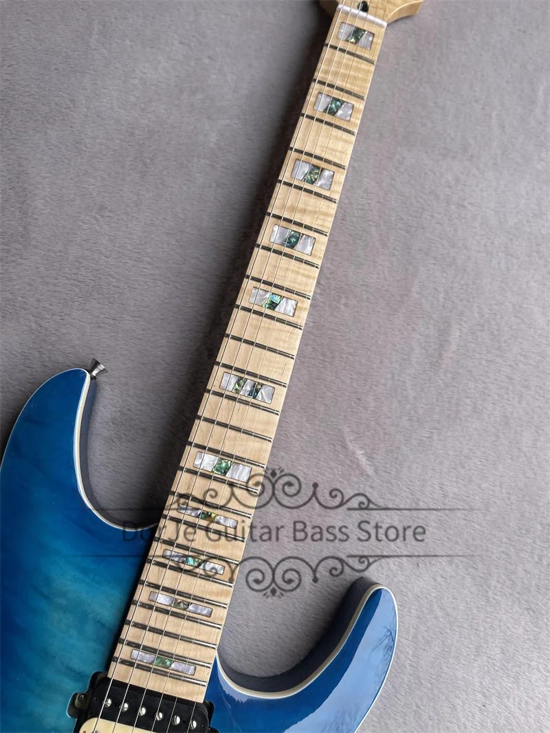 Blue Electric Guitar Mahogany Body Flamed Maple Top Flamed Maple Fingerboard Fixed Bridge Chrome Tuners Acrive Battery