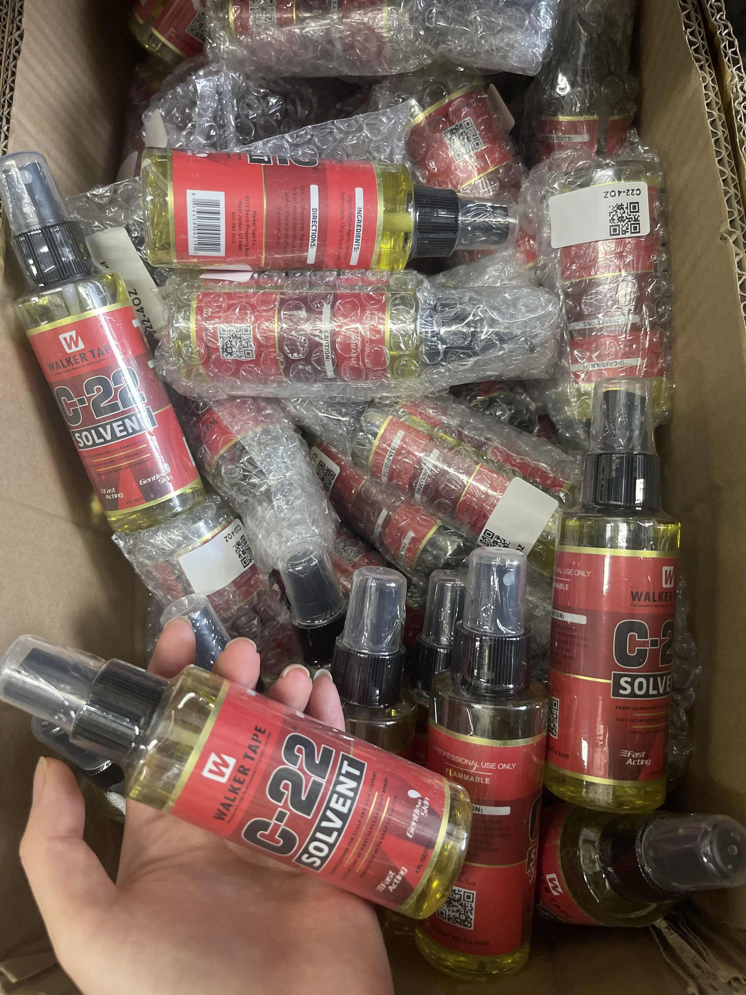 118ml C-22 Remover Spray do usuwania włosów Taśma do usuwania kleju do peruk koronkowych Tupeciki do dwustronnej taśmy do usuwania koronek z włosów