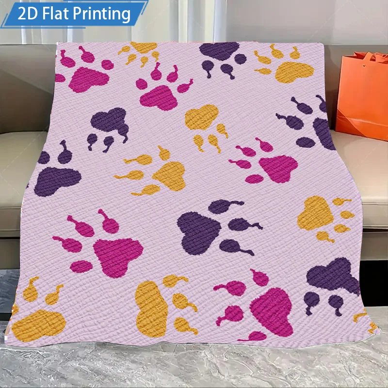

1 шт. фланелевое одеяло с милым принтом лапы, мягкое уютное одеяло с тематикой домашних животных для дивана-кровати, декор детской комнаты, фиолетовый, розовый, желтый дизайн