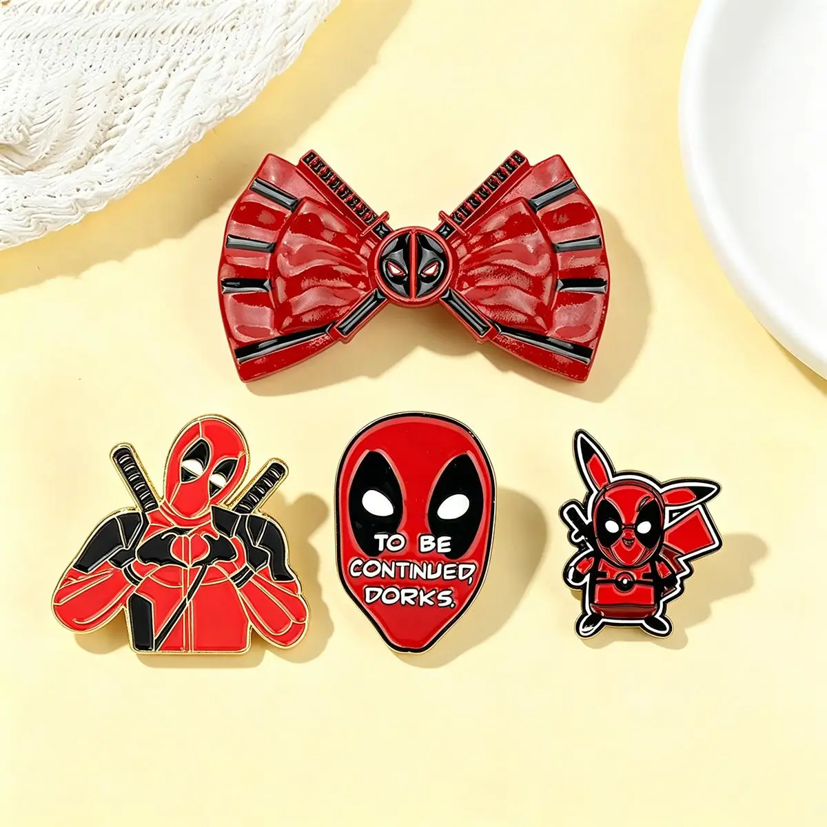 4Pcs/Set Movies Super Hero Enamel Brooch Cartoon Character Backpack Lapel Metal Badge Cosplay Clothing Jewelry Accessories Gifts