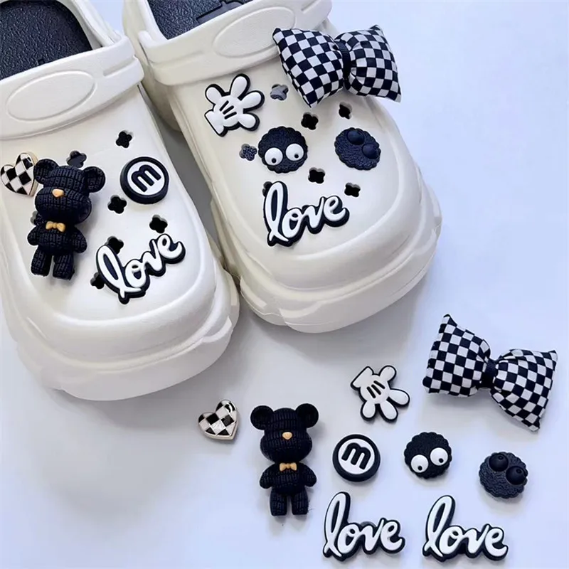 2024 New Cave Shoes DIY Accessories Bow Bear Decorations Accessories shoe Charms Removable Shoe Buckle