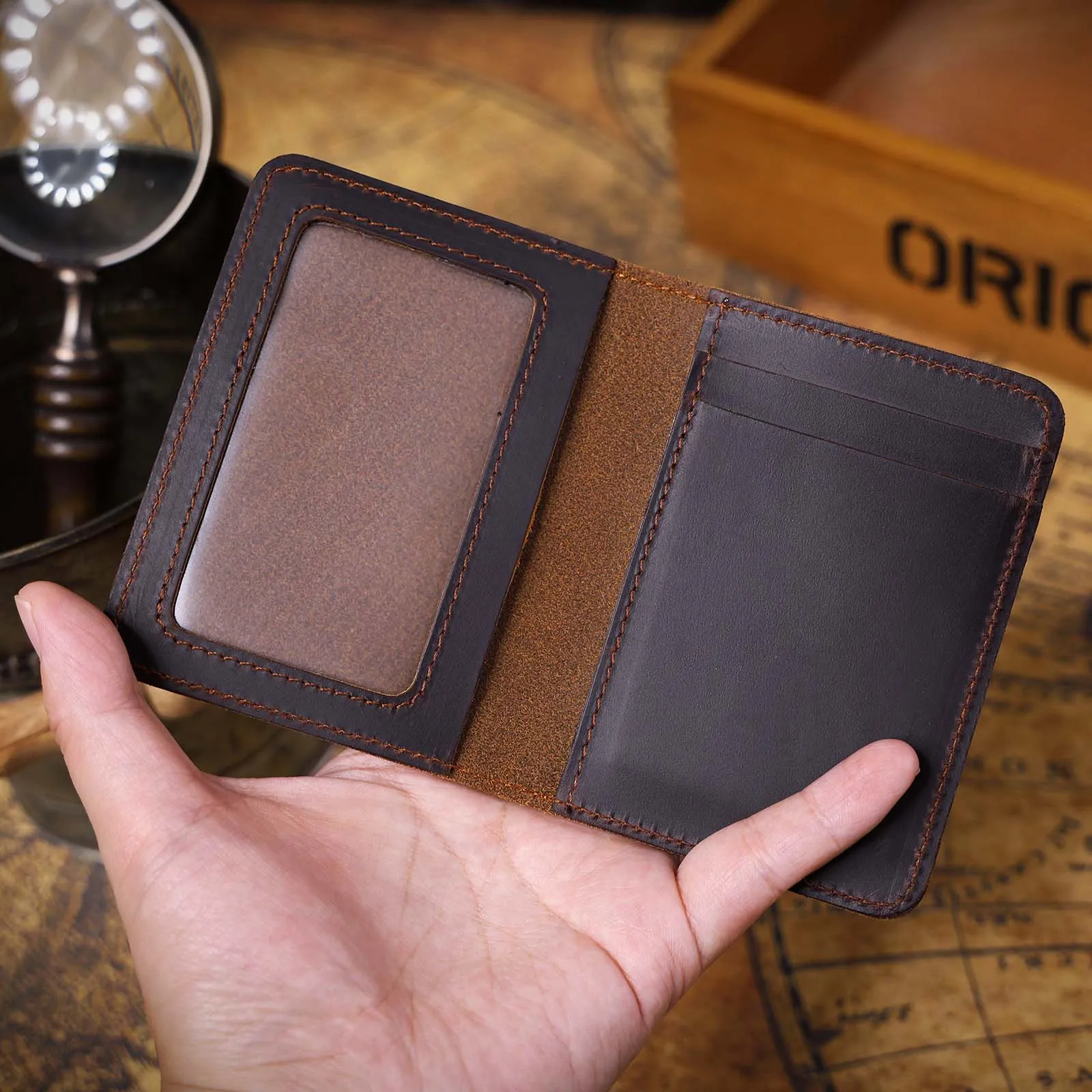 Echtleder-Kartenetui, einfache Mini-Geldbörse von Crzay House Leather, perfekt zum Tragen von Bargeld und Karten – Detail 10