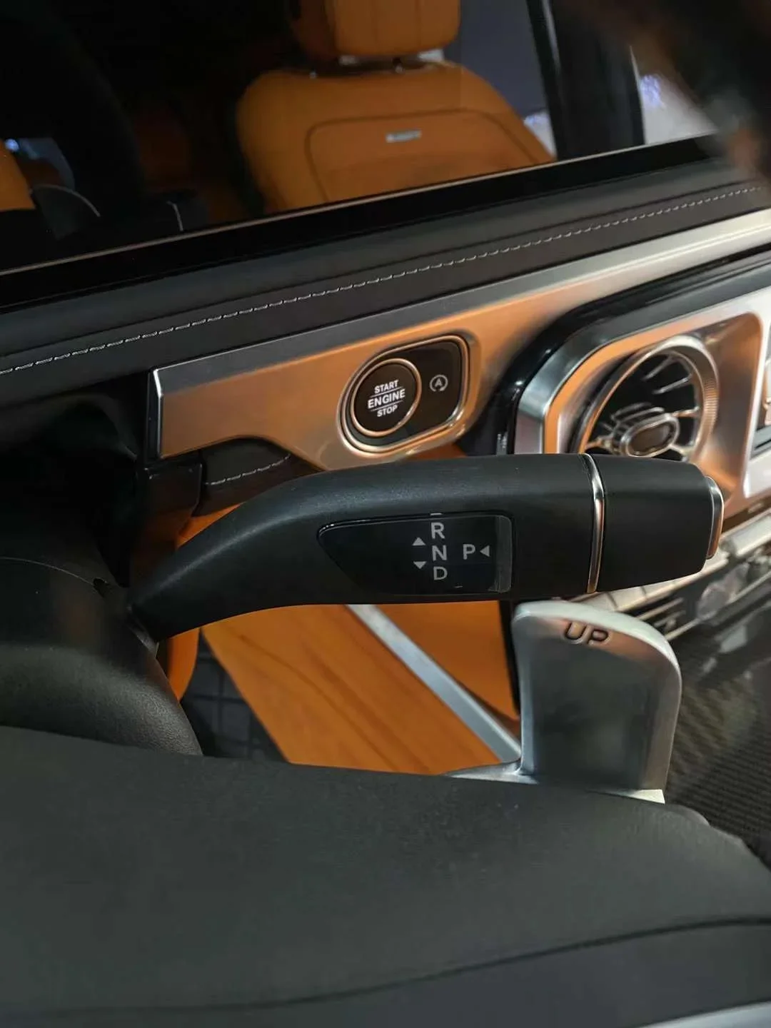 G Wagon Luxury Car Interior Upgrade Interior Conversion Kit for G-Class W463  Integral Kits