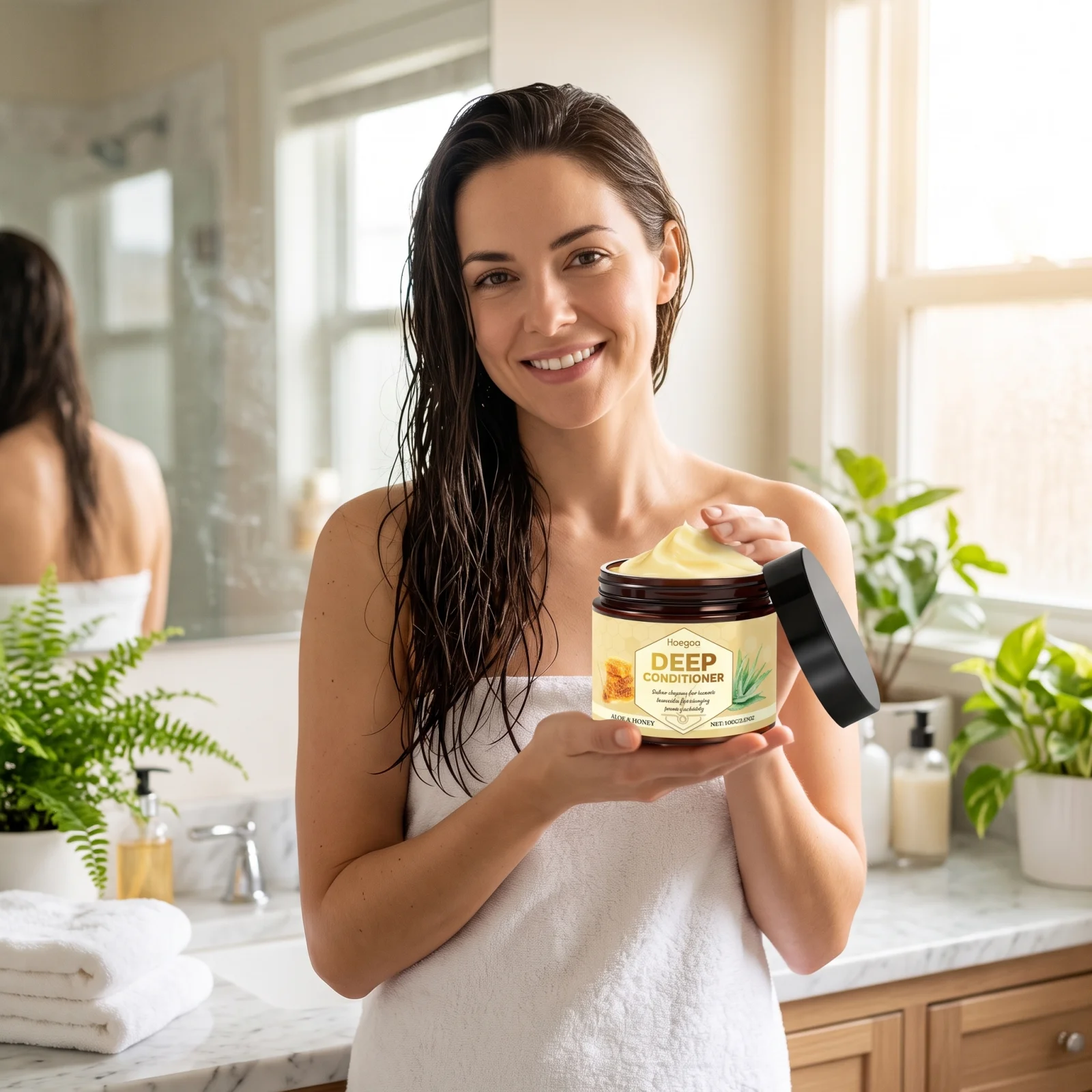 Hoegoa Aloe Honey Hair Care Mask Soothing Scalp Nourishing Anti Dryness Boost Shine Smooth Repairing Mild Hair Conditioner 100g