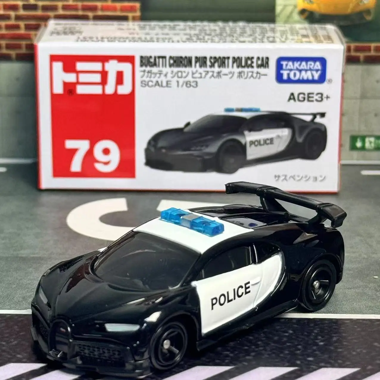 Tomica Asia No.79 Bugatti Chiron Pur Sport Police Casting Static Alloy Car Vehicle Diecast Metal Mode Collection Display Toy