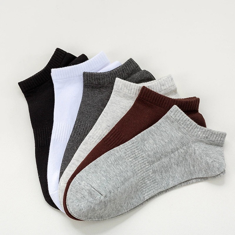 

Повседневные хлопковые носки унисекс для весны, лета и осени, однотонные, спортивные, с защитой от запаха, носки-невидимки, простой дизайн для мужчин и женщин