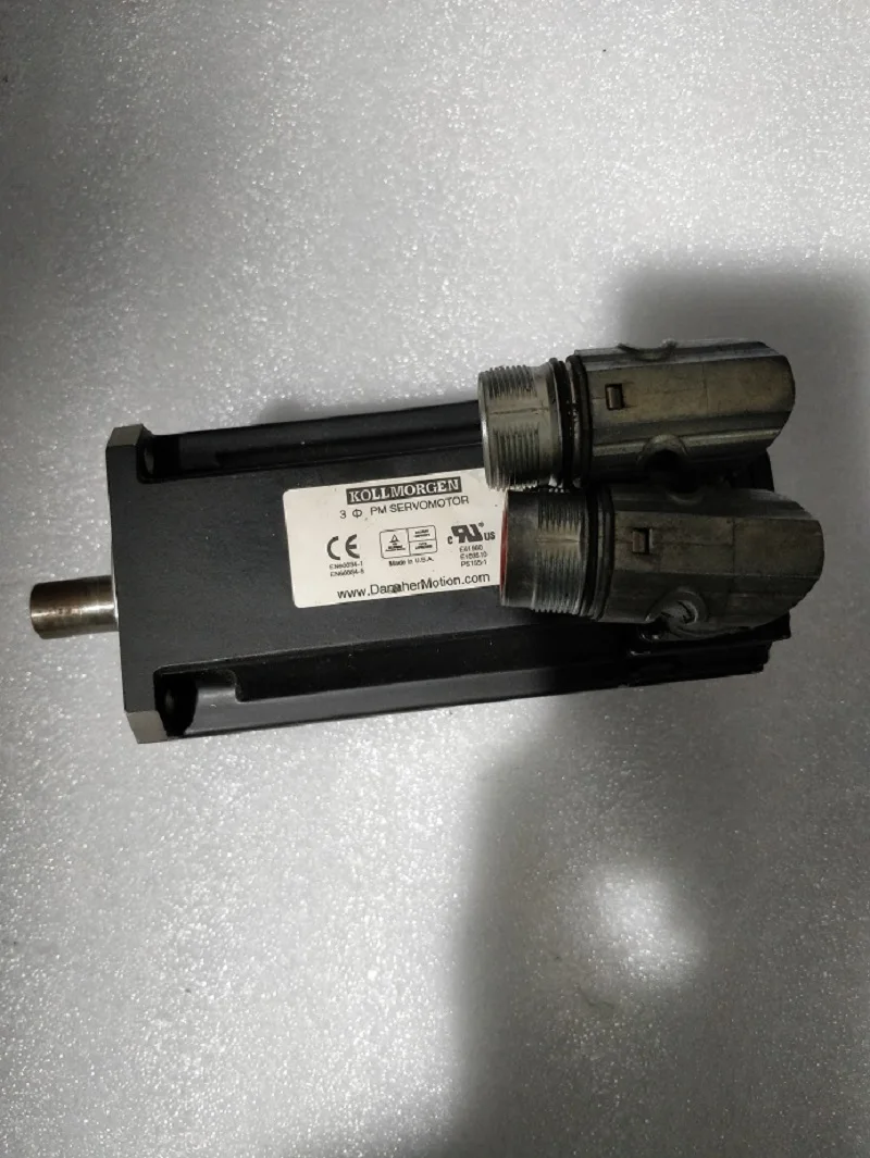 KOLLMORGEN AKM32D-ANCNR-00 Servo motor