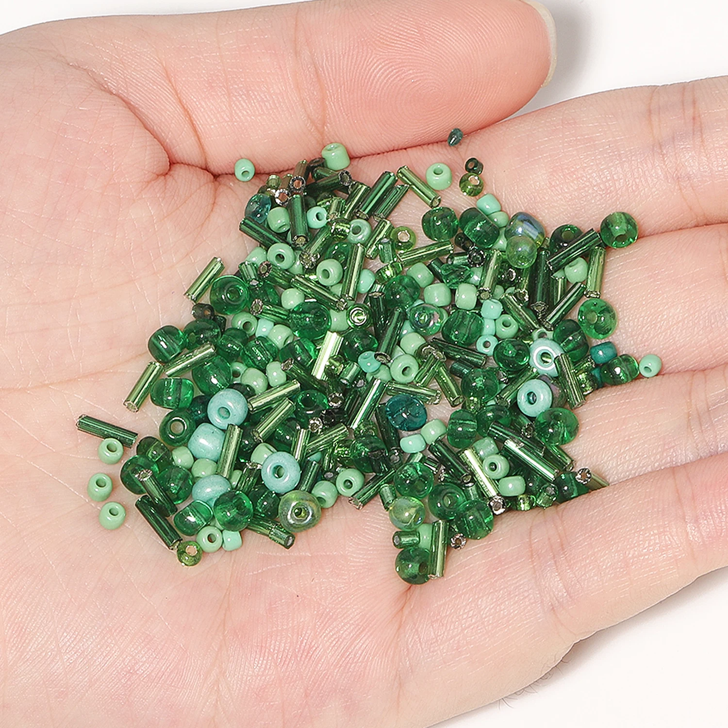 700 pz/scatola Drak Green Japanese Seed Beads Mixed Delica Round Glass Beads Multi-shapes Twist Bugle Tube per accessorio di abbigliamento