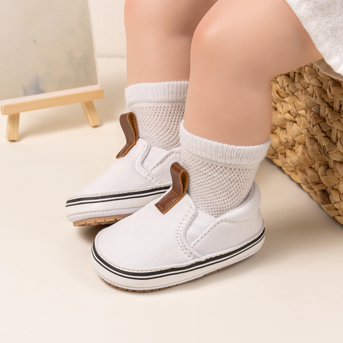 

Baby Spring/Autumn New Hot Sale Kids Slip-on Canvas Shoes Fashionable Cute Flat Bottom Slip-on Casual and Soft Toddler Shoes