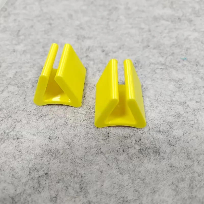 

2pc Windscreen Wiper Anti-Freeze Clips Windscreen Wiper Snow Removal Protection Clips Automotive Windscreen Wiper Accessories