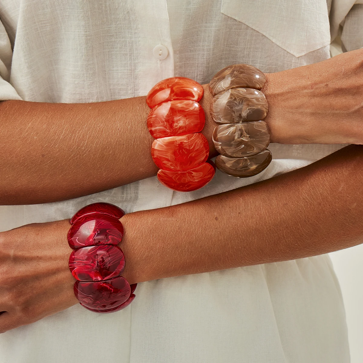 SHIXIN Böhmisches elastisches Seil-Ketten-Acryl-Armband für Frauen, Retro, unregelmäßiges Harz, breites Armreif, stapelbarer Handschmuck