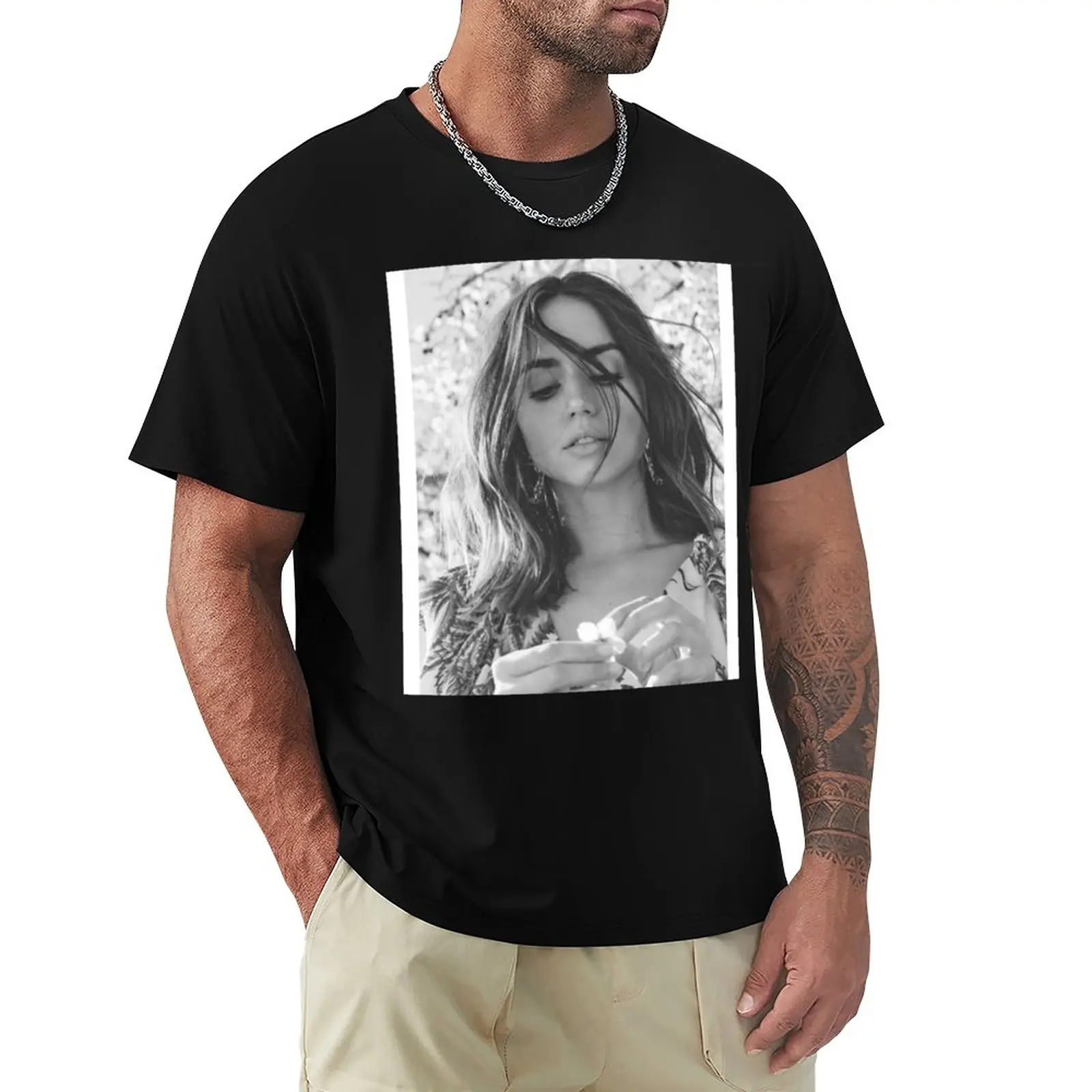 

Ana De Armas T-ShirtAna de Armas T-Shirt blank t shirts boys white t shirts workout shirts for men