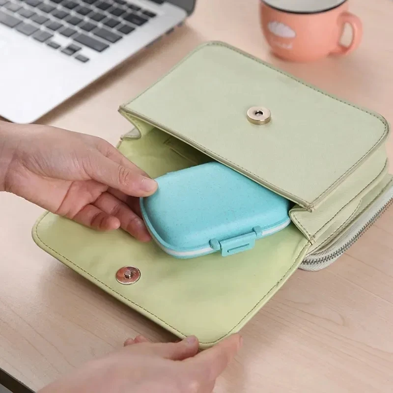 8 شبكات منظم حبوب منع الحمل حاوية أسبوعية صغيرة محمولة للسفر صندوق حبوب أقراص تخزين المخدرات حاوية علبة مختومة مقاومة للرطوبة #5