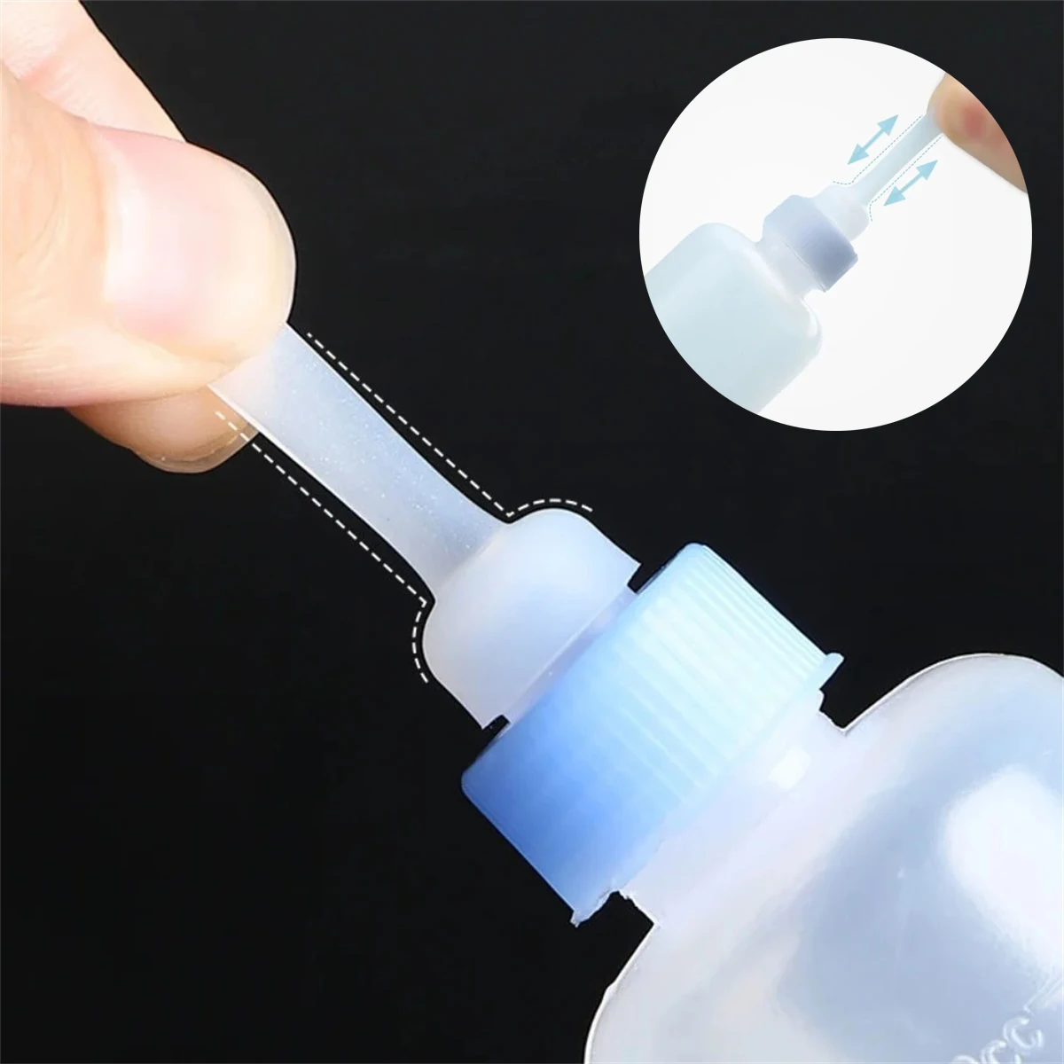 1 Set 50cc Pet Cat Milk Bottle Dog Cat Silicone Milk Bottle Portable Kitten Feeding Drinking Water Milk Nursing Bottle Red/Blue