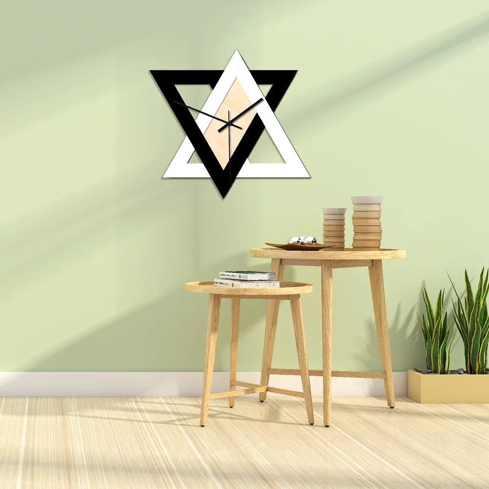 

Silent Wall Clock Black White 28x26cm Acrylic Cartoon Modern Decor for Kids Room Bedroom Living Room Decorative Hanging Clock