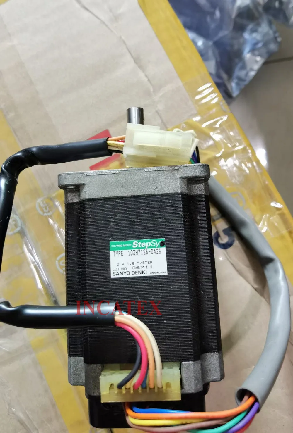 

SWF Sunstar Embroidery Machine Spare Parts Genuine SANYO DENKI X-Axis Stepping Motor X-Axis Engine TYPE 103H7126-0426