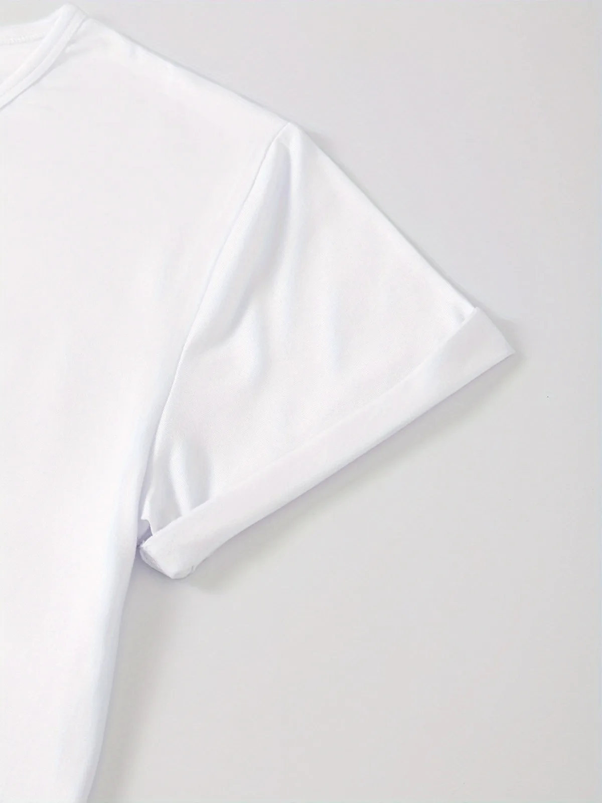 "신성한" 나비 패턴이있는 여성용 프린트 코튼 라운드 넥 티셔츠 반팔 휴일 선물 여성 의류에 적합