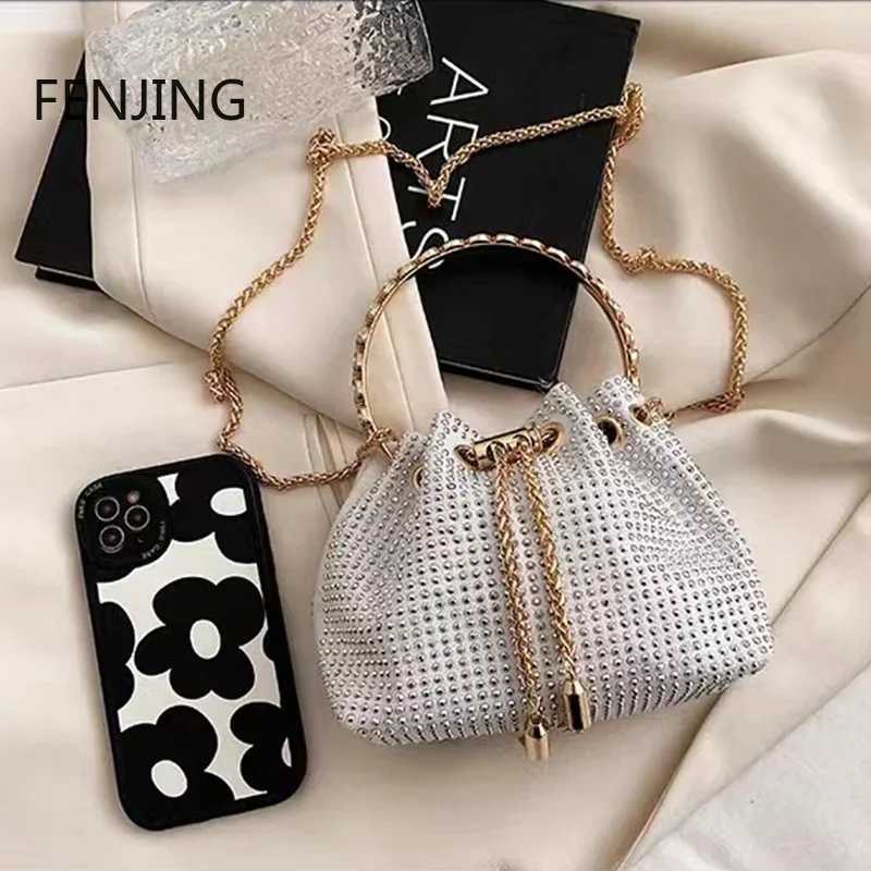 Glitter Diamond Bag for Women Handbags New Bright Rivet Drawstring Bucket Bags with Rhinestone Hand-held Dinner Crossbody Bag