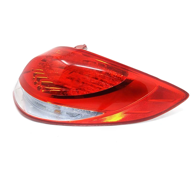 924012V110  924022V110 Car Rear Tail Light For Hyundai Veloster 1.6L 2011-2017 LED Tail Light Assembly Brake Lamp