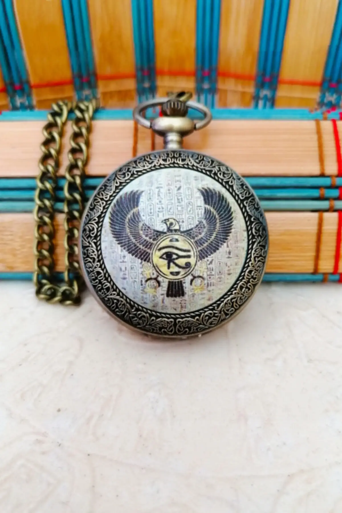 Uras Ancient Egypt Horus Pocket Watch Ancient Egypt In Wooden Box Vintage Watch Men Women Fashion Antique Free Shipping Cheap