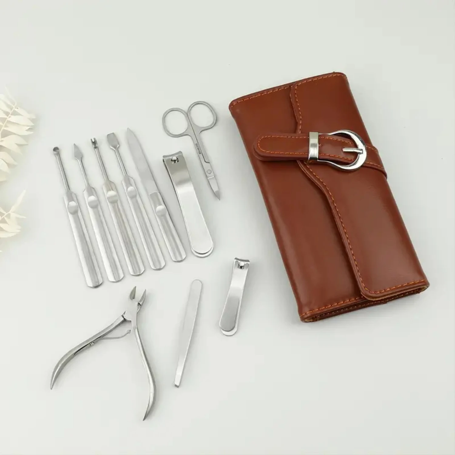 Set manicure professionale in acciaio inossidabile - Kit manicure 10 in 1 per donna, perfetto per viaggi o uso domestico