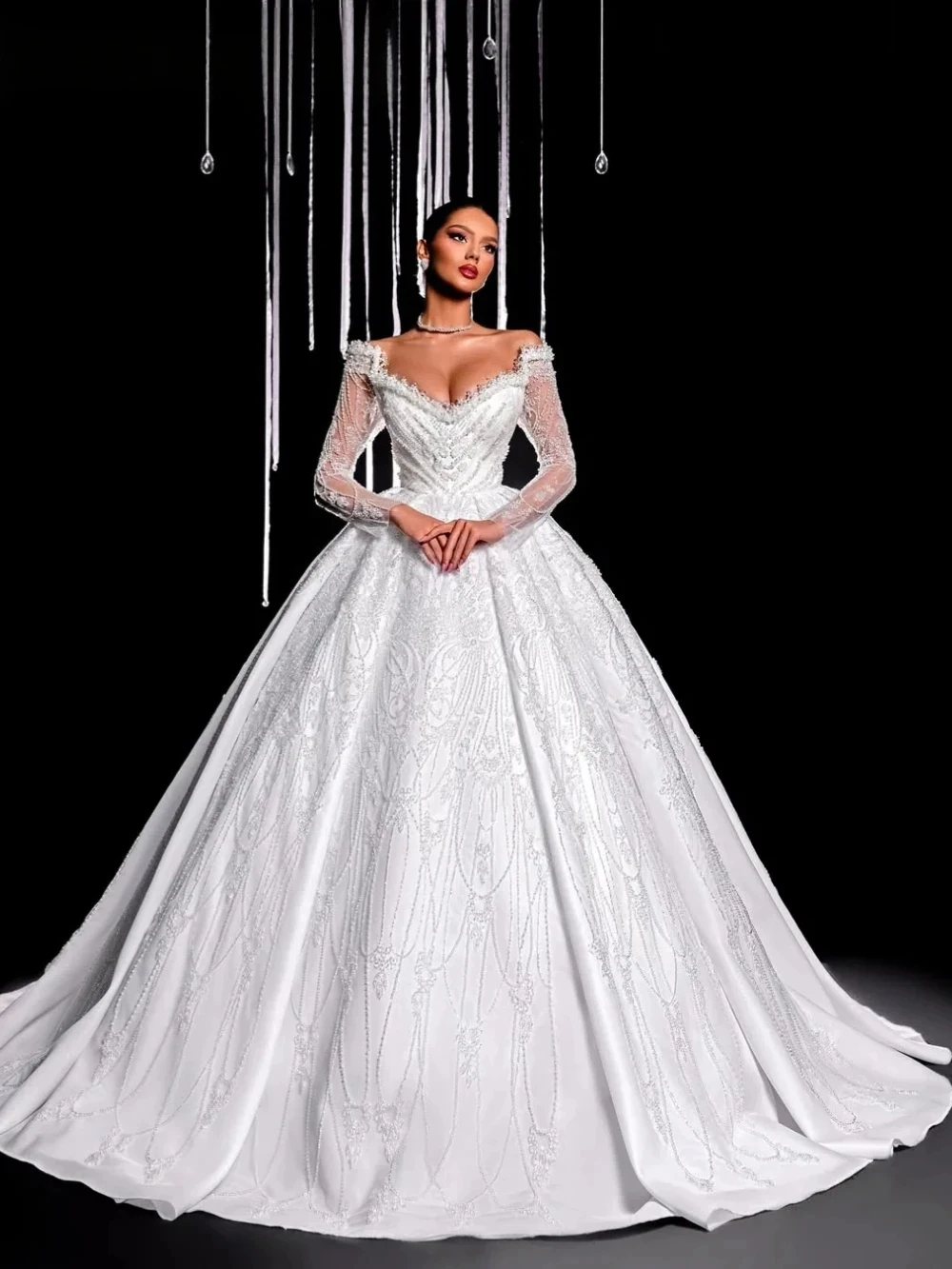 

Customized Shimmering Beaded Off The Shoulder Wedding Dress Charming V-neck Bridal Gown Princess Dresses For Bride Train
