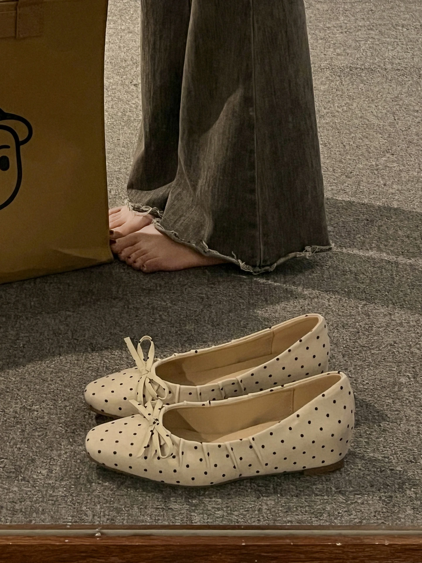 花柄フラットボトムバレエメリージェーンシューズ女性の春夏秋ファッショナブルカジュアル快適なスリッポンシューズ